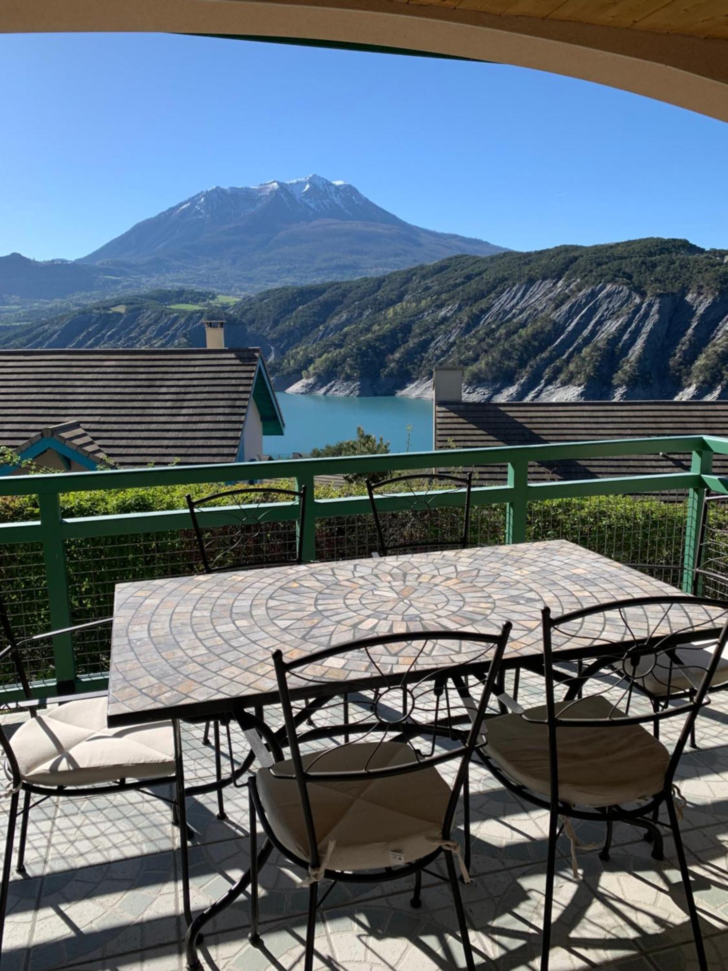 Maison De Montagne Au Bord Du Lac Le Sauze-du-lac Exteriér fotografie